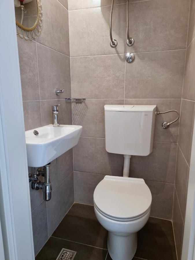 Apartment Tica Omis Exterior photo